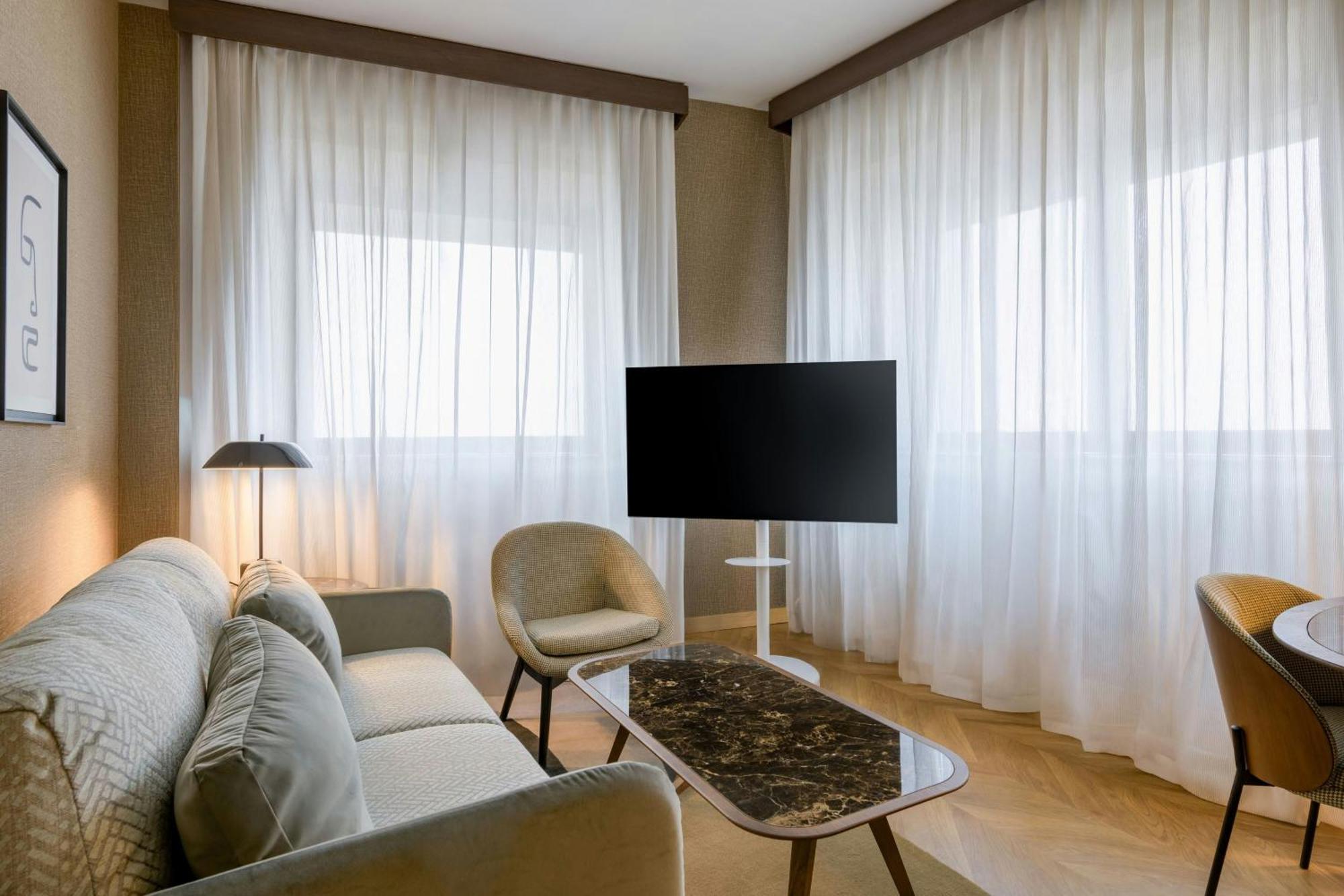 Ac Hotel Milano By Marriott Exterior photo