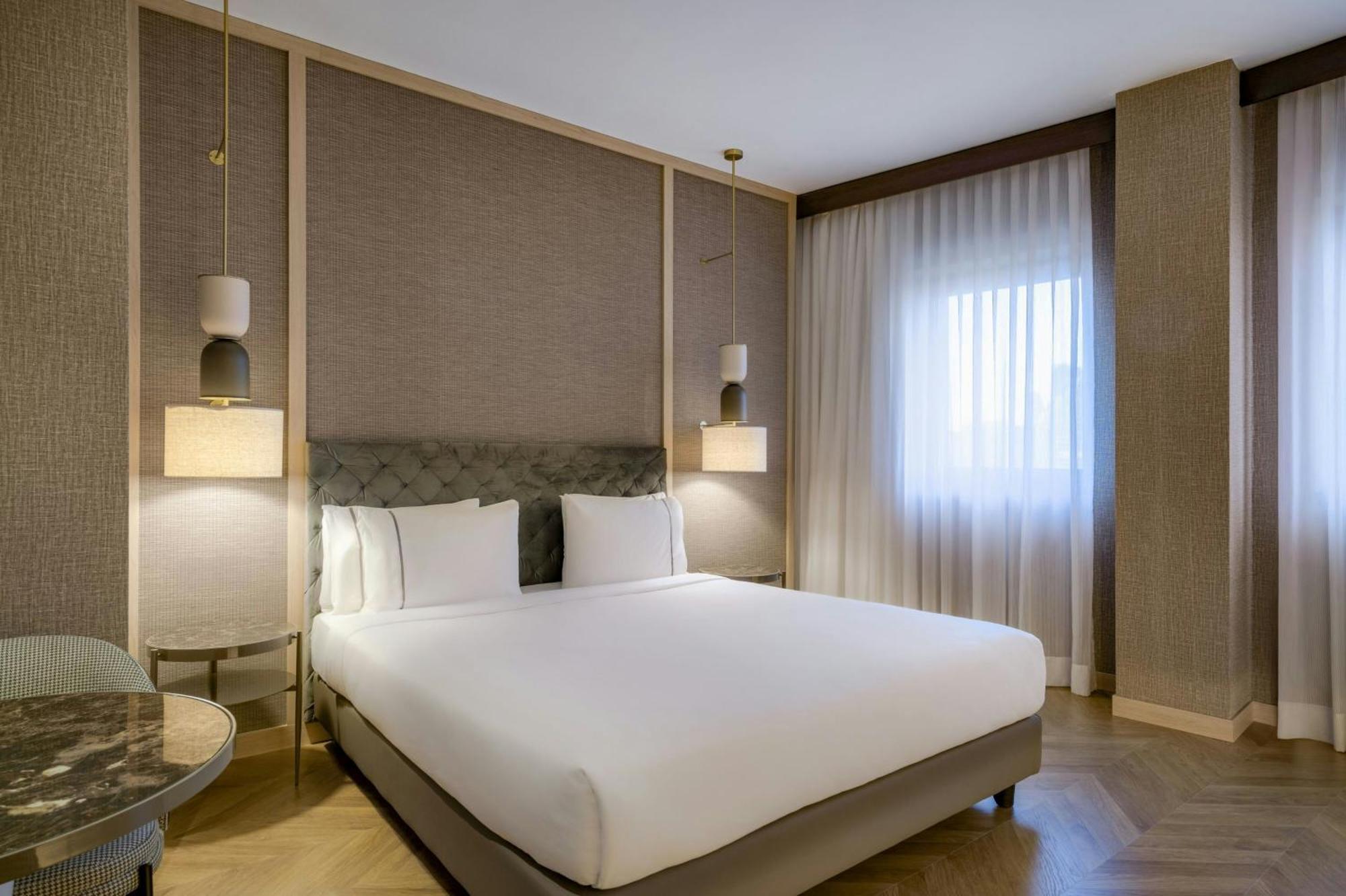 Ac Hotel Milano By Marriott Exterior photo