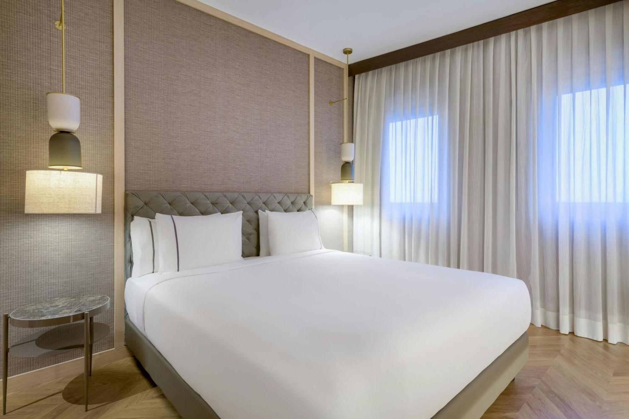 Ac Hotel Milano By Marriott Exterior photo